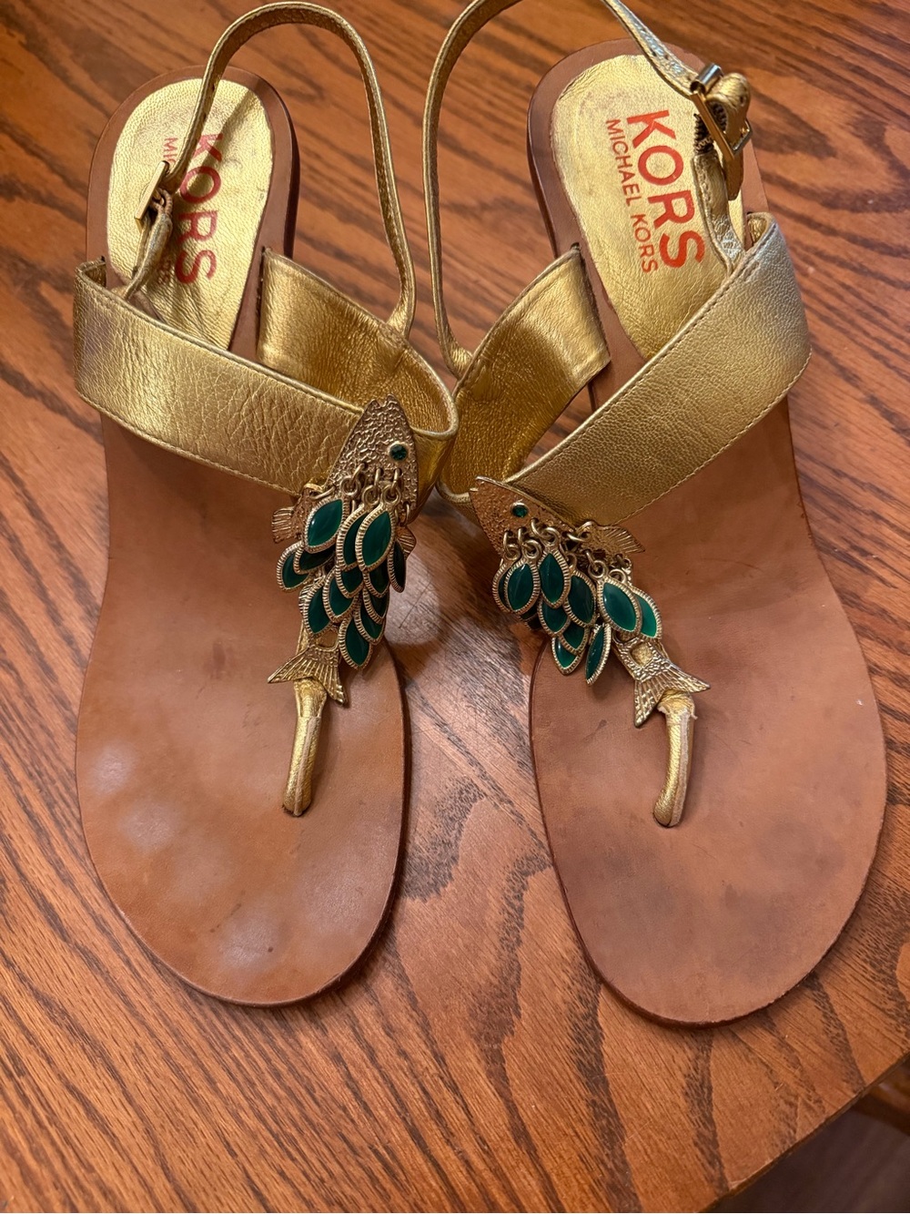 Michael Kors Gold Sandal with Green Fish Accent Size 9.5